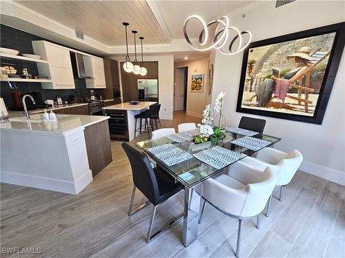 apt-201-10620 Gulf Shore Dr, NAPLES, FL, 34108-2091 | Card Image