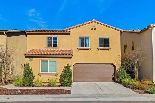 24060 Raptor Way, Lake Elsinore, CA, 92532-2756 | Card Image