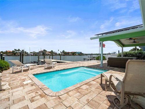 16129 4th St E, REDINGTON BEACH, FL, 33708-1613 | Card Image