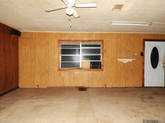 62245 Bayou Rd, House other with 3 bedrooms, 2 bathrooms and 2 parking in Plaquemine LA | Image 4