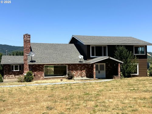 4848 Tiller Trail Hwy, Canyonville, OR, 97417-9731 | Card Image