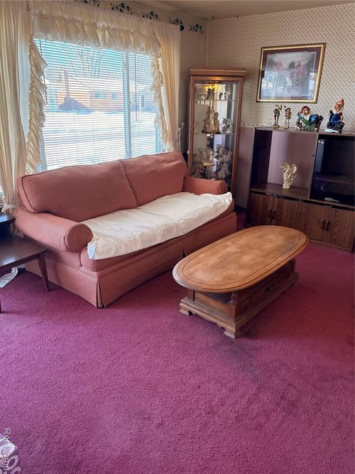 33328 Cheryl St, Clinton Township, MI, 48035-3929 | Card Image