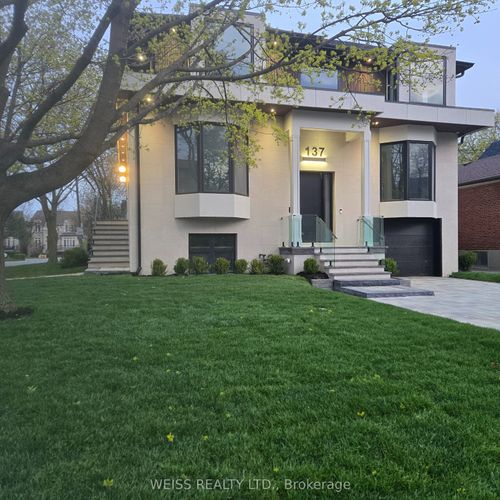 137 Bannockburn Ave, North York, ON, M5M2N4 | Card Image