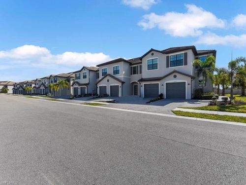 14253 Pine Lodge Ln, Fort Myers, FL, 33913-9784 | Card Image