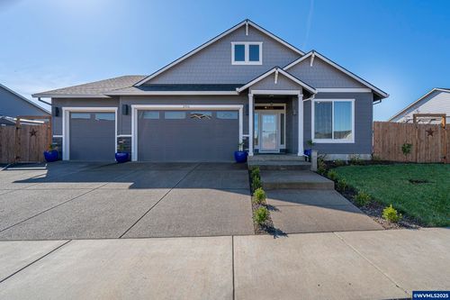 2926 Canter Ave, Albany, OR, 97321-9243 | Card Image