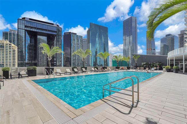 APT-812 - 1250 S Miami Ave, Condo with 1 bedrooms, 2 bathrooms and null parking in Miami FL | Image 41