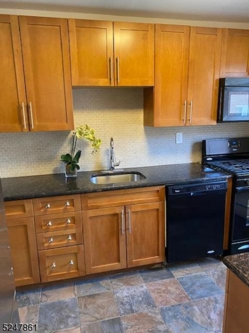 4f-806 Morris Tpke, Short Hills, NJ, 07078-2631 | Card Image