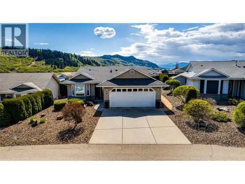 855 8 Ave, Vernon, BC, V1H | Card Image