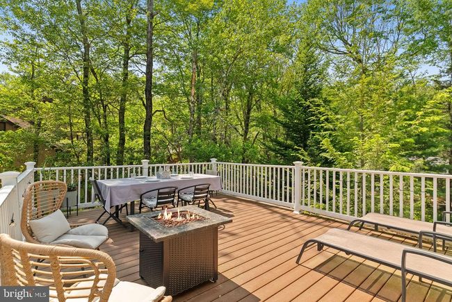 7 Red Oak Rd, House other with 3 bedrooms, 3 bathrooms and null parking in Lake Harmony PA | Image 60