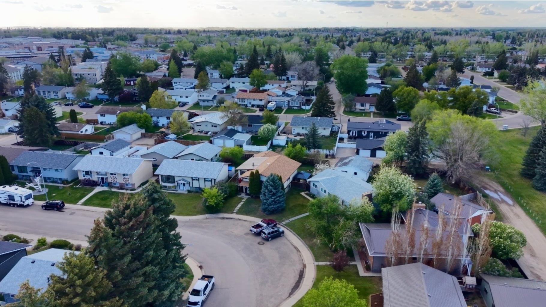 Residential in Brooks 4