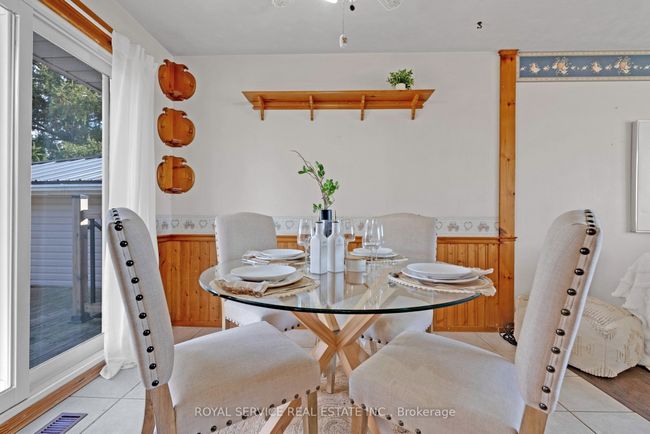 5751 Ochonski Rd, House other with 4 bedrooms, 1 bathrooms and 4 parking in Orono ON | Image 11