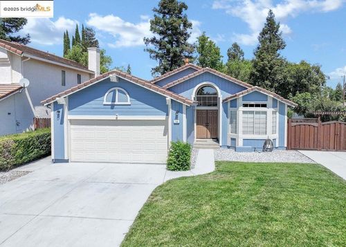 738 Valley Green Dr, Brentwood, CA, 94513 | Card Image
