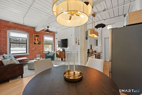 apt-223-222 Williams St E, Glastonbury, CT, 06033-2325 | Card Image