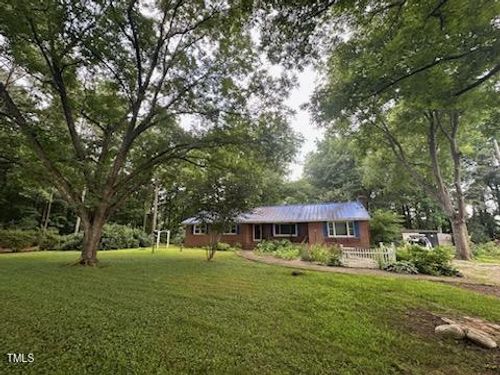 a-7500 Aycocks Crossing Rd, Lucama, NC, 27851-9406 | Card Image