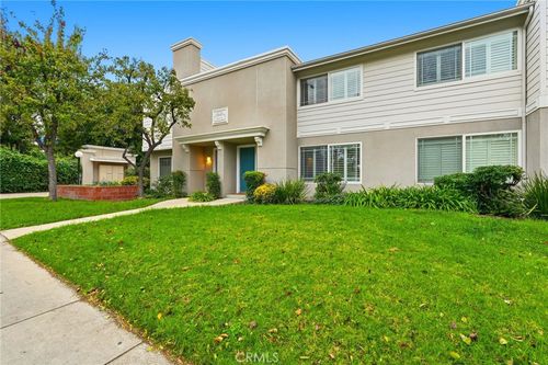 4-10220 Zelzah Ave, Northridge, CA, 91325-1352 | Card Image