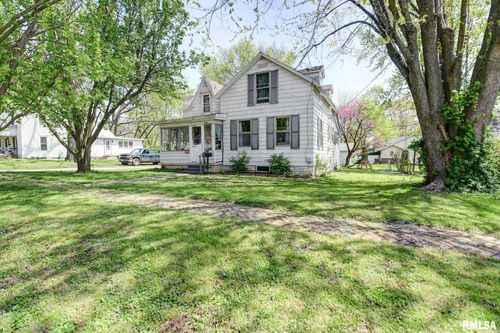 218 1/2 S Hickory St, Pana, IL, 62557-1634 | Card Image