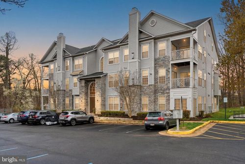 202-5990 Founders Hill Dr, ALEXANDRIA, VA, 22310 | Card Image