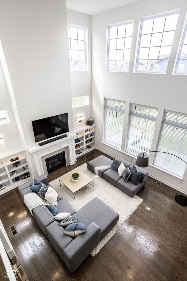 2-story great room | Image 8