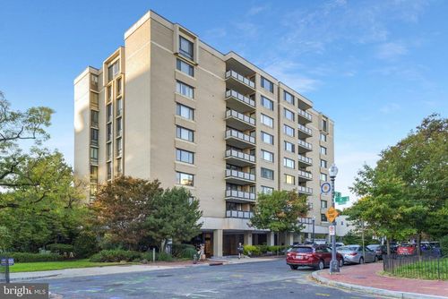 806-800 25th St Nw, WASHINGTON, DC, 20037-2208 | Card Image