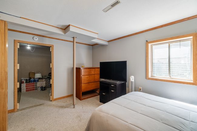 6923 Northview Dr, Home with 3 bedrooms, 3 bathrooms and null parking in Urbandale IA | Image 16