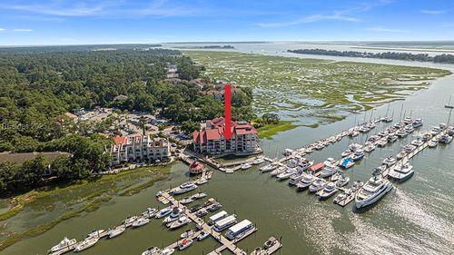 apt-311-100 Helmsman Way, Hilton Head Island, SC, 29928-3242 | Card Image