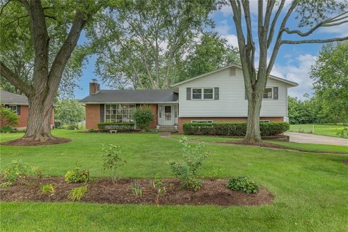 45 Tulip Lane, Riverside, OH, 45432 | Card Image