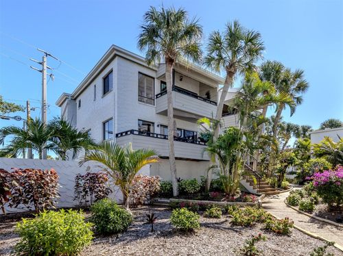 247-1555 Tarpon Center Dr, VENICE, FL, 34285-1023 | Card Image
