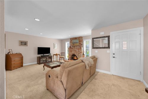 16721 Castaway Ln, Huntington Beach, CA, 92649-3156 | Card Image