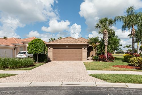 2258 Heydon Cir W, Naples, FL, 34120-4584 | Card Image
