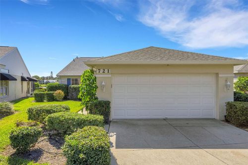 721 Spring Lakes Blvd, Bradenton, FL, 34210-4562 | Card Image