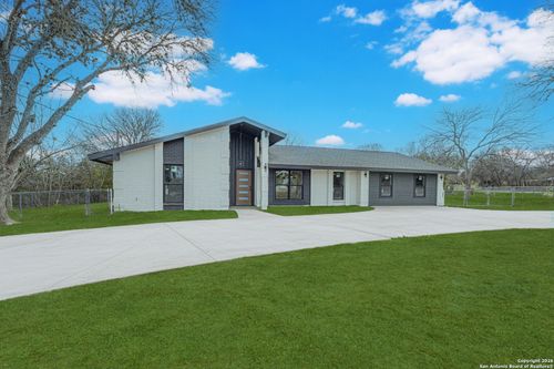 12056 Tallowood St, San Antonio, TX, 78245-3300 | Card Image