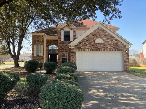 7100 Layla Rd, Arlington, TX, 76016-5427 | Card Image