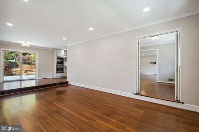 7722 Desdemona Ct, House other with 5 bedrooms, 4 bathrooms and null parking in MCLEAN VA | Image 7