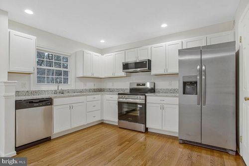 2144 Commissary Cir, ODENTON, MD, 21113-1030 | Card Image