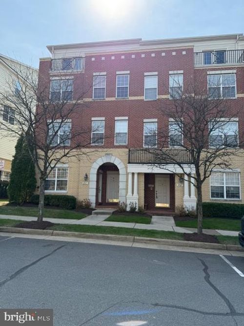 43609 Mcdowell Sq, LEESBURG, VA, 20176-6529 | Card Image