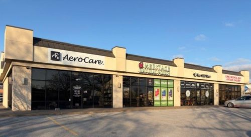 a-3875 Elmore Ave, Davenport, IA, 52807-2595 | Card Image