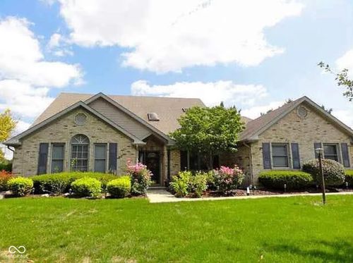 412 Prestwick Ln, Yorktown, IN, 47396-9503 | Card Image