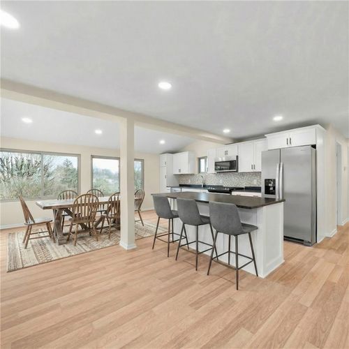 26 Seneca Rd, Pittsburgh, PA, 15241-1129 | Card Image