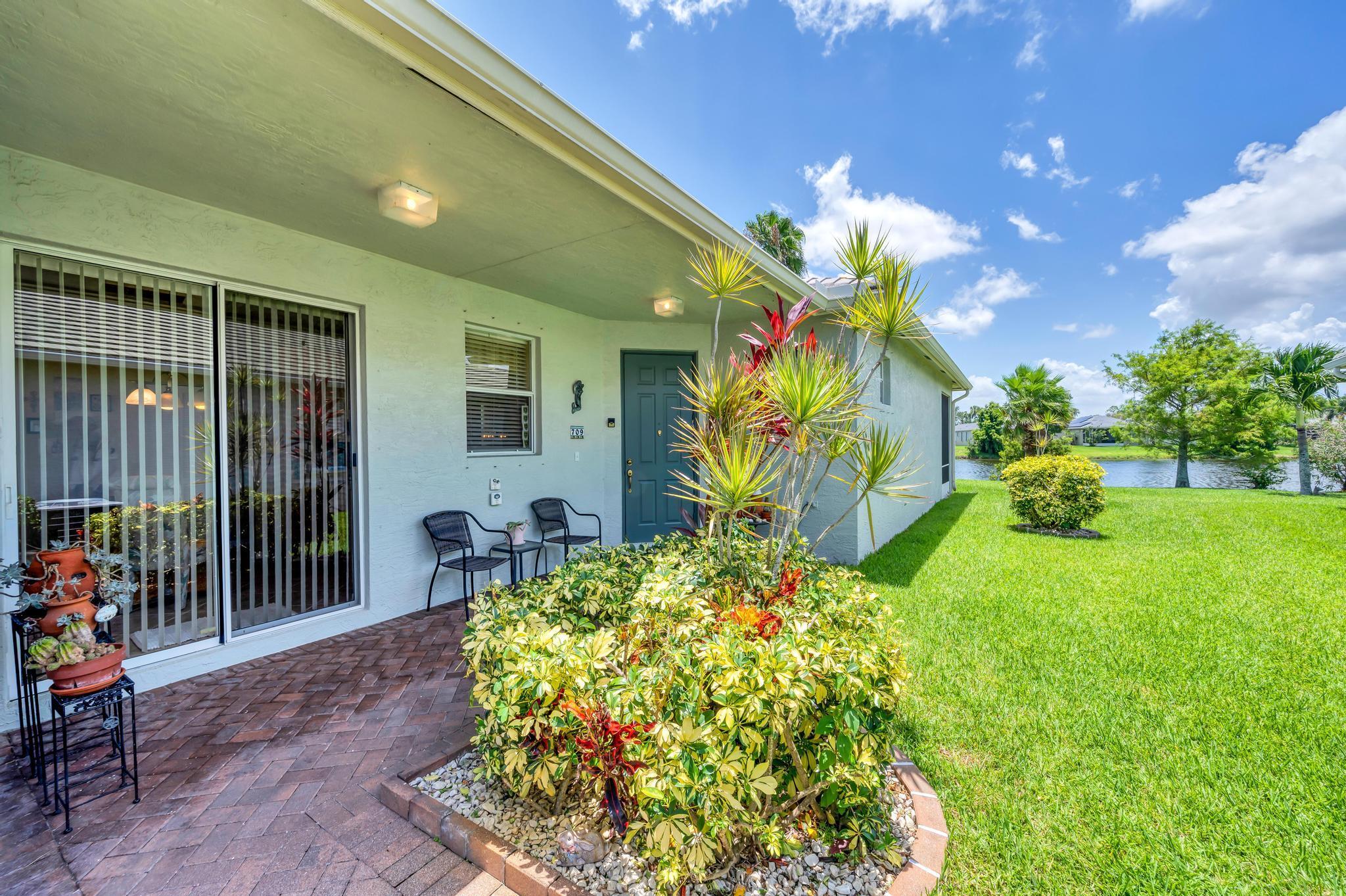 Rocky Bayou Ter, Port Saint Lucie, FL 34986