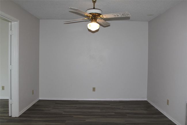 2512 Glenmore Dr, House other with 3 bedrooms, 2 bathrooms and null parking in Mesquite TX | Image 9