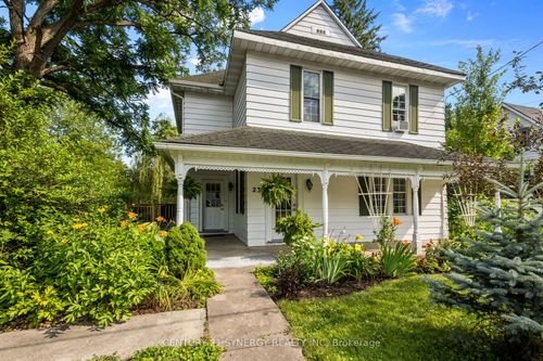 {{alt}} | Card Image