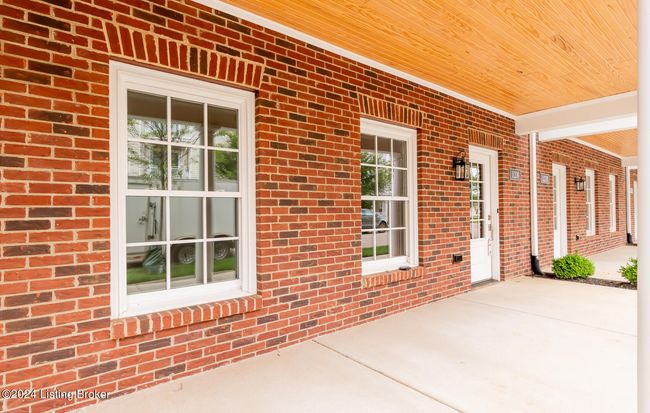 11216 River Beauty Loop, Townhouse with 3 bedrooms, 4 bathrooms and null parking in Prospect KY | Image 5