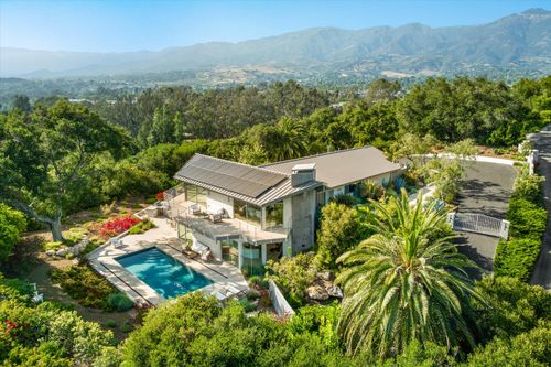 4004 Via Laguna, SANTA BARBARA, CA, 93110-2116 | Card Image