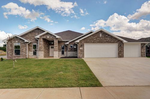 5202 W April St, Brookline, MO, 65619 | Card Image