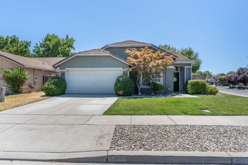 1022 Highlands Park Dr, Ceres, CA, 95307-7248 | Card Image