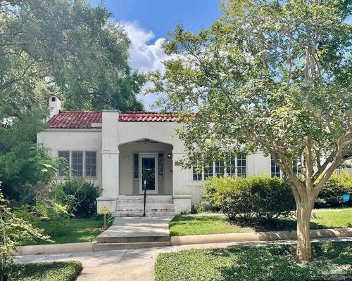 107 W Lloyd St, Pensacola, FL, 32501-2636 | Card Image