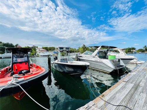 apt-8-2033 Calais Dr, Miami Beach, FL, 33141-3684 | Card Image