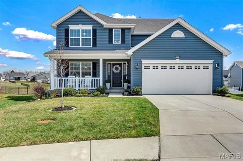 320 Race Horse Ln, Wentzville, MO, 63385-3875 | Card Image