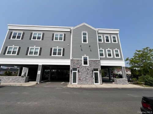 2b-40 Division St, Farmingdale, NY, 11735-1986 | Card Image