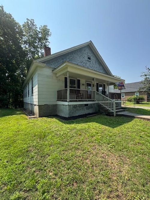 156 Moore St, Pacolet, SC, 29372-3212 | Card Image
